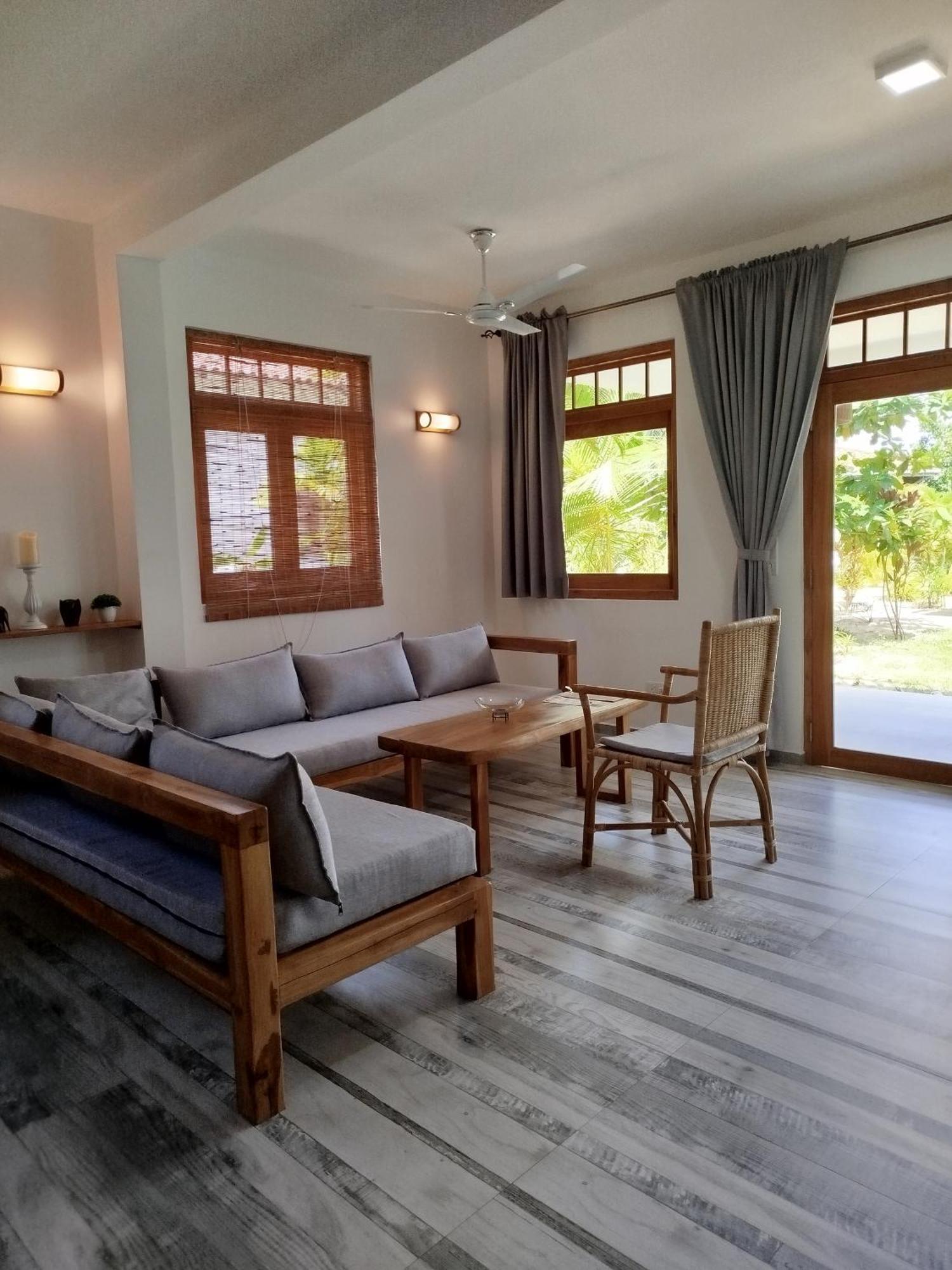 Sleeping Elephant Beach Resort Tangalle Exterior foto